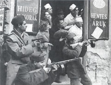 Vengrų sukilimo akimirka. 1956 m.